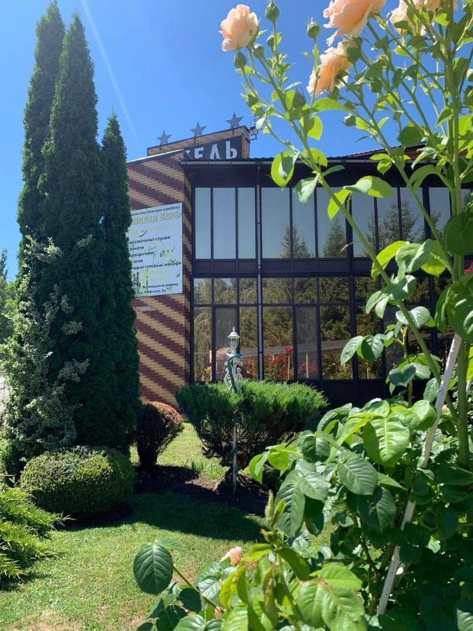 Hotel Complex Lenivaya Vera Novaki Eksteriør billede